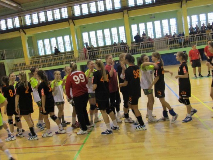 modziczki-kpru-jelenia-gora-pewnie-pokonuja-zagebie-lubin-43317