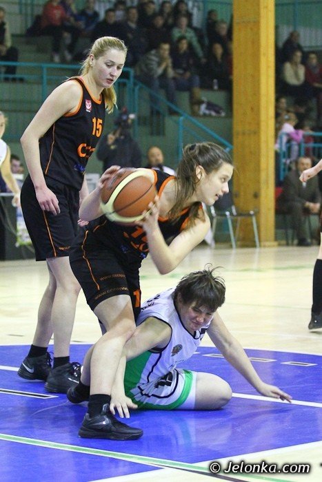 polkowiczanki-minimalnie-lepsze-od-karkonoszy-foto-43432