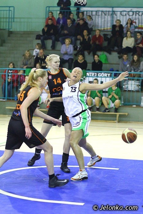polkowiczanki-minimalnie-lepsze-od-karkonoszy-foto-43432