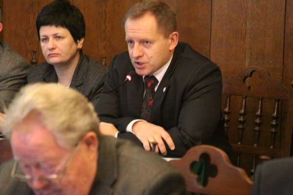 optymistyczno-pesymistyczna-sesja-rady-miejskiej-foto-43452