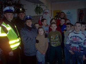 zostan-z-nami-swietym-mikoajem-2005-reportaz-z-cyklu-imprez-4346