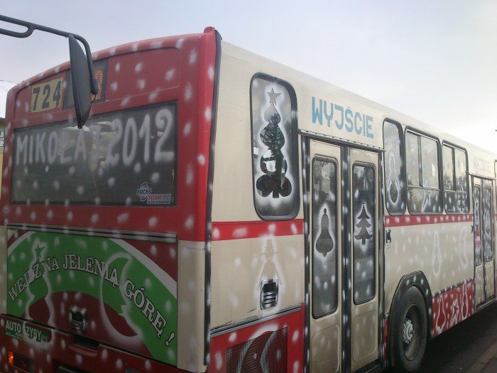 czytelnicy-mikoajkowy-autobus-to-swietny-pomys-brawo-foto-43526