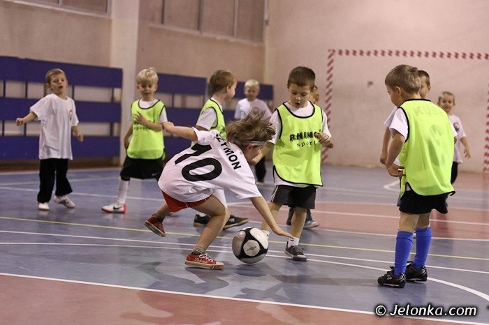 swiety-mikoaj-odwiedzi-pikarskie-przedszkole-foto-43535