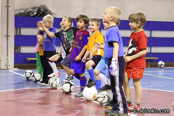 swiety-mikoaj-odwiedzi-pikarskie-przedszkole-foto-43535