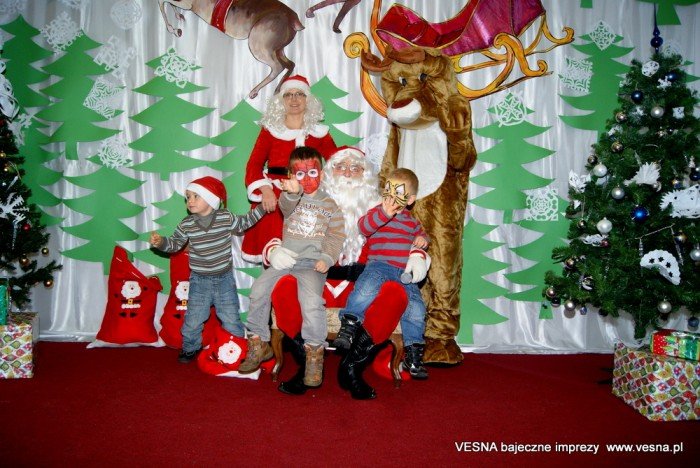 echo-sw-mikoaja-w-centrum-handlowym-foto-43542