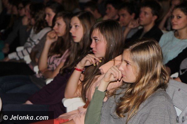 uczniowie-norwida-pytali-jozefa-piniora-o-80-milionow-foto-43609