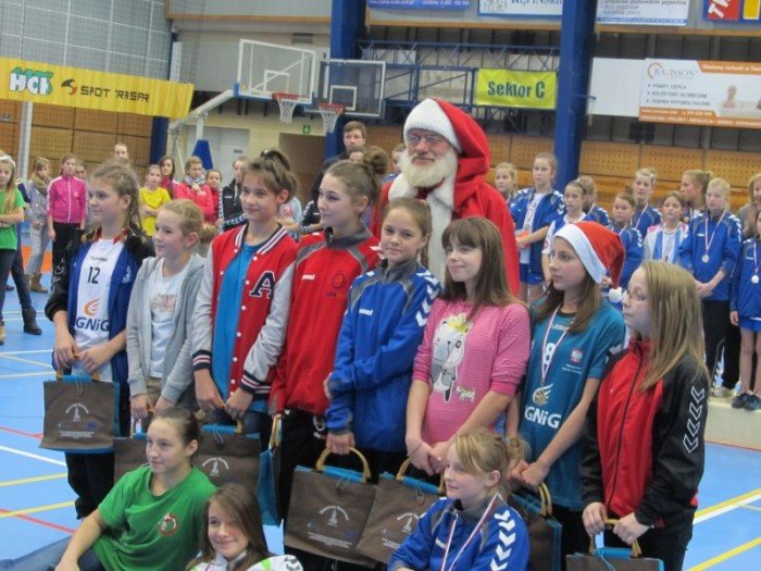 swietny-start-modych-zawodniczek-kpru-jelenia-gora-w-kepnie-43626