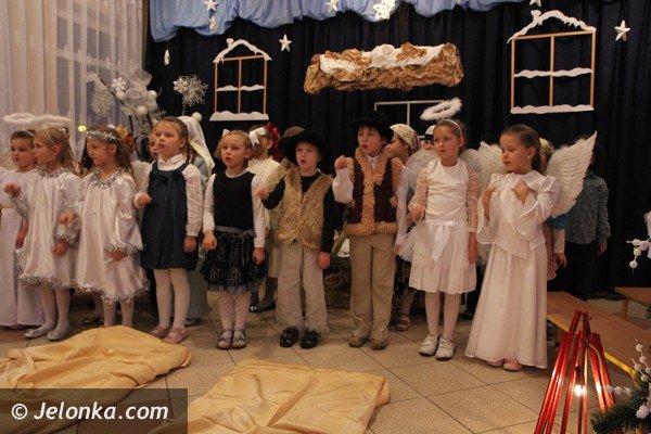 mali-aktorzy-z-przedszkola-promyczek-przedstawili-jaseka-foto-43681