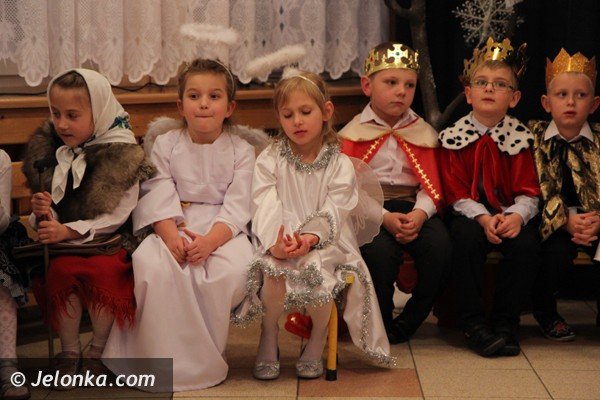 mali-aktorzy-z-przedszkola-promyczek-przedstawili-jaseka-foto-43681