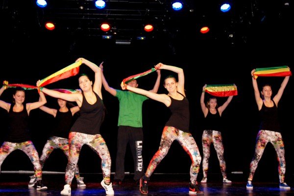 uczniowie-dance-studio-emotion-pokazali-jak-wiele-potrafia-foto-43698