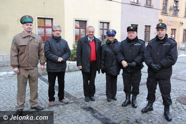na-jeleniogorski-rynek-przyby-sw-mikoaj-foto-43703