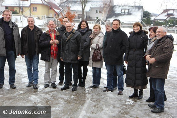 niemcy-ufundowali-podarki-dzieciom-z-powiatu-jeleniogorskiego-foto-43704