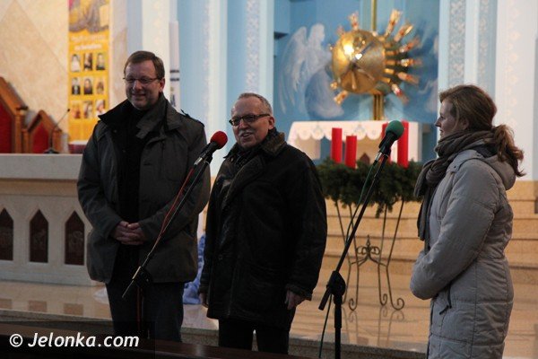 niemcy-ufundowali-podarki-dzieciom-z-powiatu-jeleniogorskiego-foto-43704