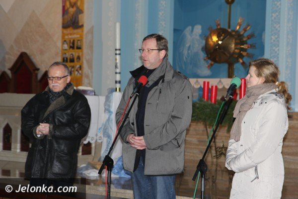 niemcy-ufundowali-podarki-dzieciom-z-powiatu-jeleniogorskiego-foto-43704