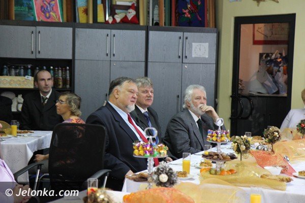 swiatecznie-w-warsztacie-terapii-zajeciowej-foto-43705