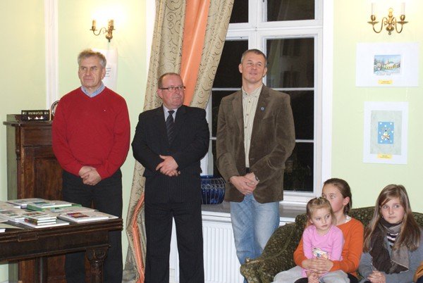 kartki-prosto-z-serca-nagrodzone-w-trzcinsku-43738