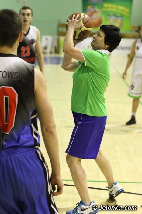 z-koszykowka-na-koniec-swiata-foto-43812