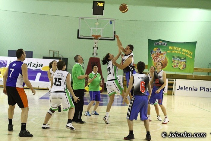 z-koszykowka-na-koniec-swiata-foto-43812