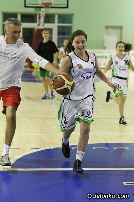 z-koszykowka-na-koniec-swiata-foto-43812