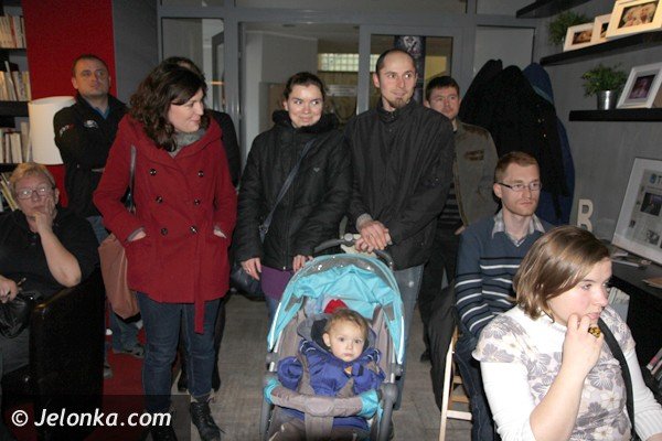 o-piotrku-jelonku-czyli-debata-o-tym-czy-warto-zostac-w-jeleniej-gorze-foto-43887