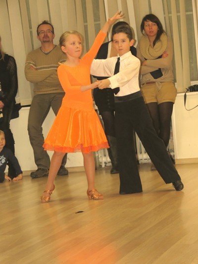 taneczne-15lecie-szkoy-krzysztofa-cieslaka-foto-43939