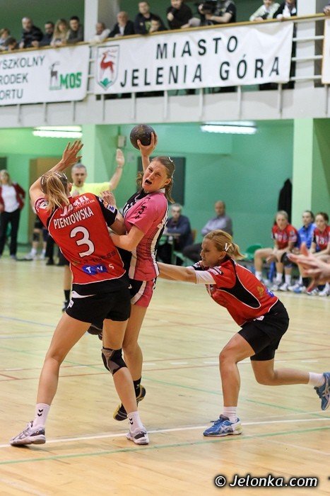 w-meczu-kprow-lepsze-jeleniogorzanki-foto-43999