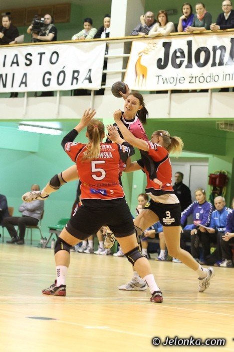 w-meczu-kprow-lepsze-jeleniogorzanki-foto-43999