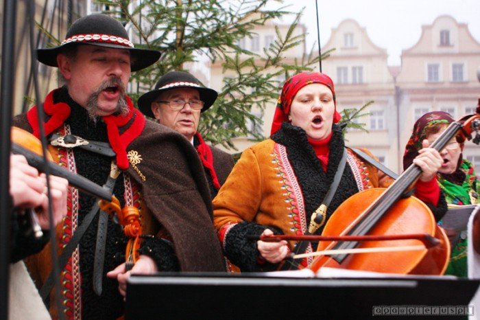 krolewski-orszak-odda-hod-dzieciatku-foto-44013