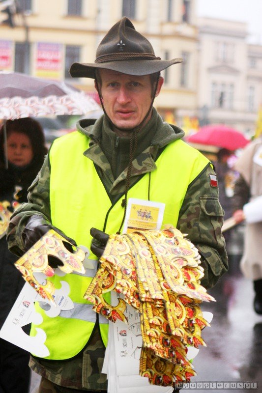 krolewski-orszak-odda-hod-dzieciatku-foto-44013