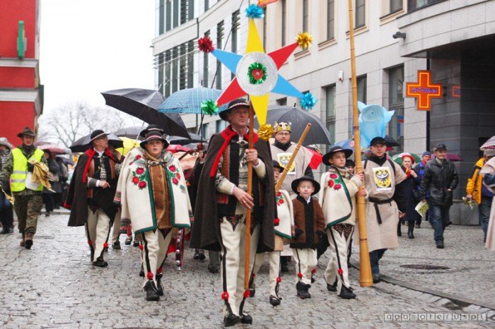 krolewski-orszak-odda-hod-dzieciatku-foto-44013