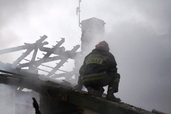 w-ogniu-stana-dzis-dwurodzinny-dom-tyrolski-w-mysakowicach-foto-44023