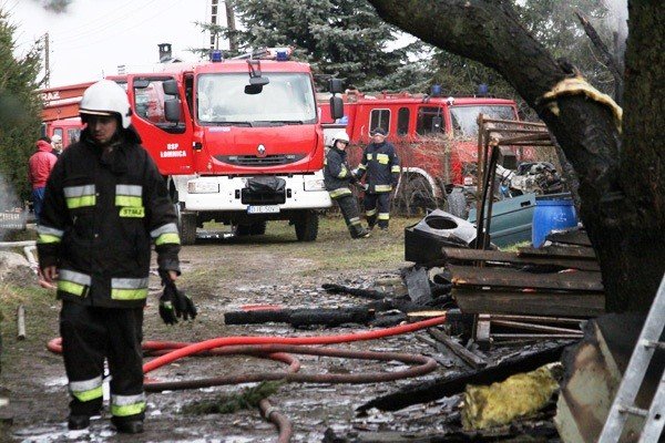 w-ogniu-stana-dzis-dwurodzinny-dom-tyrolski-w-mysakowicach-foto-44023