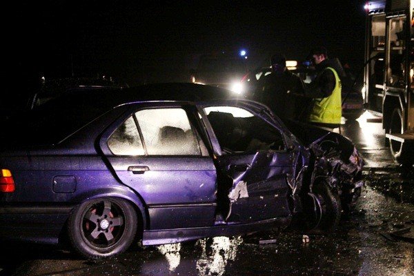grozny-wypadek-na-skrzyzowaniu-z-jeleniej-gory-na-karpacz-i-kowary-foto-44056
