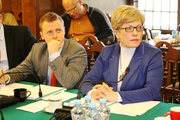 rozwazania-na-sesji-co-zdaniem-radnych-czeka-jelenia-gore-w-2013-roku-foto-44069
