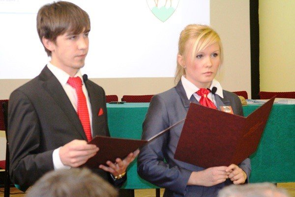 w-ekonomie-walczyli-dzisiaj-o-indeksy-i-zwolnienie-z-egzaminu-zawodowego-foto-44077