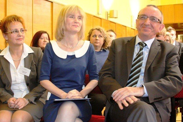 w-ekonomie-walczyli-dzisiaj-o-indeksy-i-zwolnienie-z-egzaminu-zawodowego-foto-44077