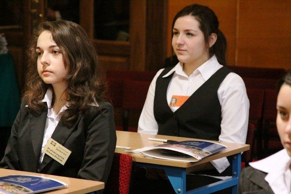 w-ekonomie-walczyli-dzisiaj-o-indeksy-i-zwolnienie-z-egzaminu-zawodowego-foto-44077