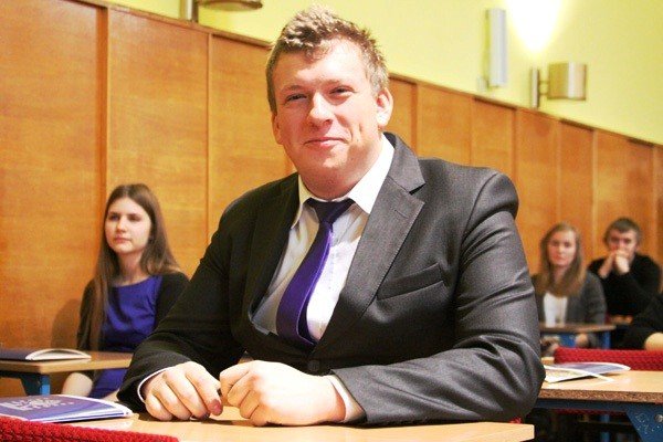 w-ekonomie-walczyli-dzisiaj-o-indeksy-i-zwolnienie-z-egzaminu-zawodowego-foto-44077