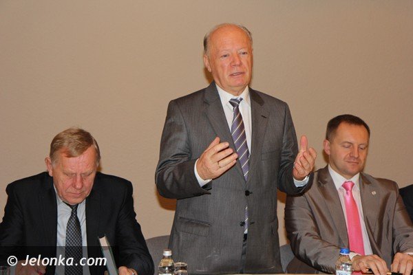 gminy-powiatu-jeleniogorskiego-razem-ze-starostwem-wylansuja-karkonosze-foto-44083