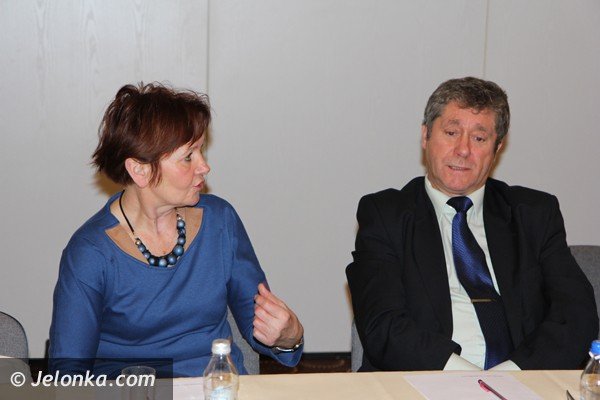 gminy-powiatu-jeleniogorskiego-razem-ze-starostwem-wylansuja-karkonosze-foto-44083