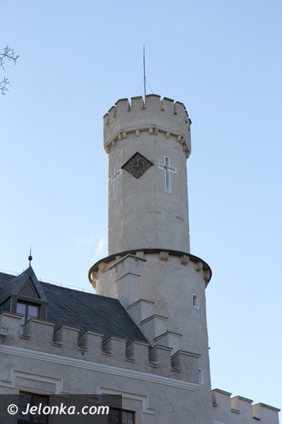 zamek-w-karpnikach-odzyskuje-dawna-swietnosc-foto-44132