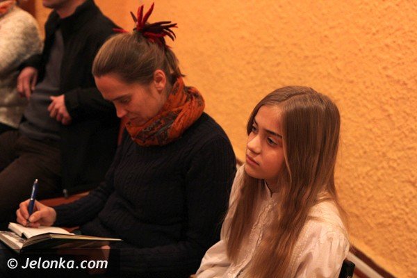 pieknie-mowili-wierszem-w-modziezowym-domu-kultury-foto-44135