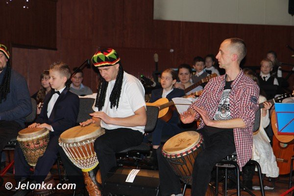 mode-talenty-ze-szkoy-muzycznej-yamaha-w-filharmonii-dolnoslaskiej-foto-44154