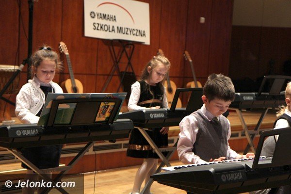 mode-talenty-ze-szkoy-muzycznej-yamaha-w-filharmonii-dolnoslaskiej-foto-44154