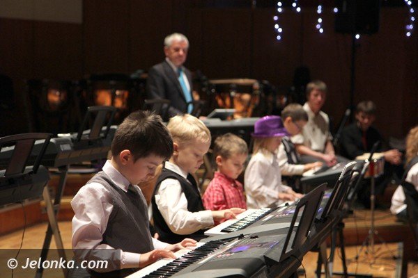 mode-talenty-ze-szkoy-muzycznej-yamaha-w-filharmonii-dolnoslaskiej-foto-44154
