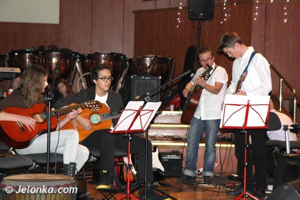mode-talenty-ze-szkoy-muzycznej-yamaha-w-filharmonii-dolnoslaskiej-foto-44154