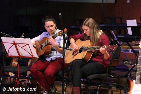 mode-talenty-ze-szkoy-muzycznej-yamaha-w-filharmonii-dolnoslaskiej-foto-44154