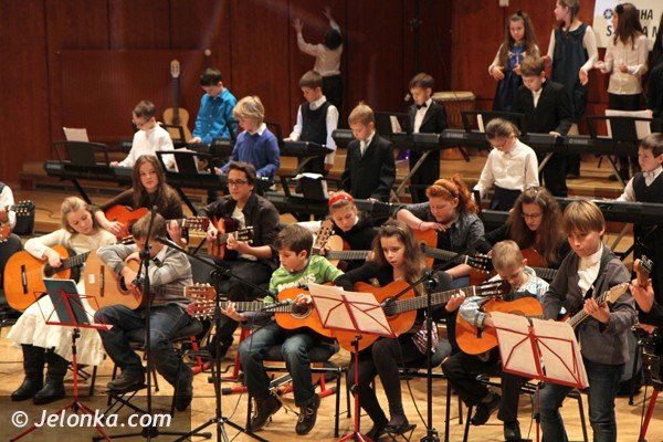 mode-talenty-ze-szkoy-muzycznej-yamaha-w-filharmonii-dolnoslaskiej-foto-44154