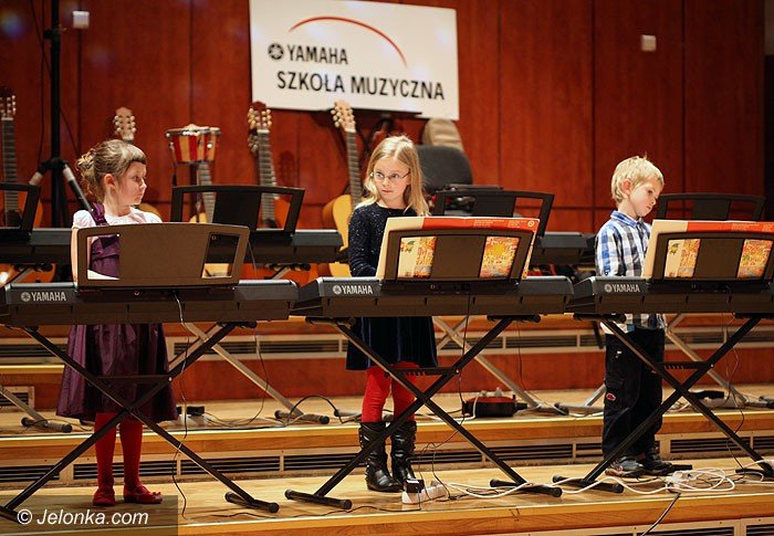 mode-talenty-ze-szkoy-muzycznej-yamaha-w-filharmonii-dolnoslaskiej-foto-44154