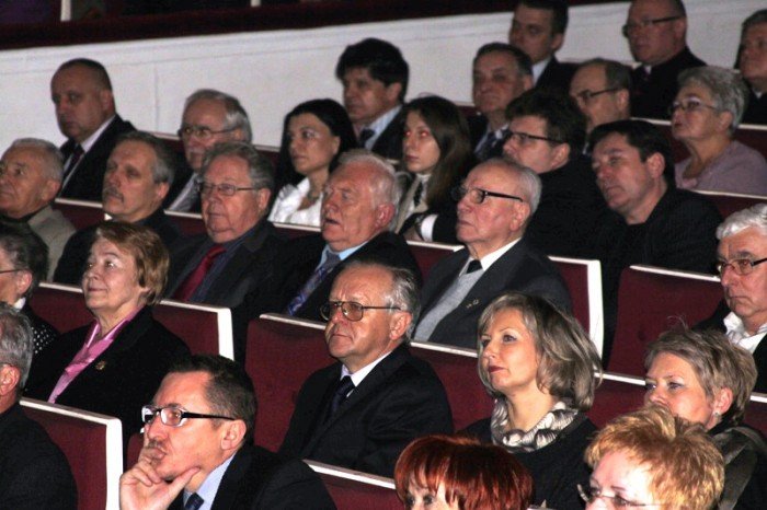 noworocznie-w-teatrze-im-c-k-norwida-foto-44165